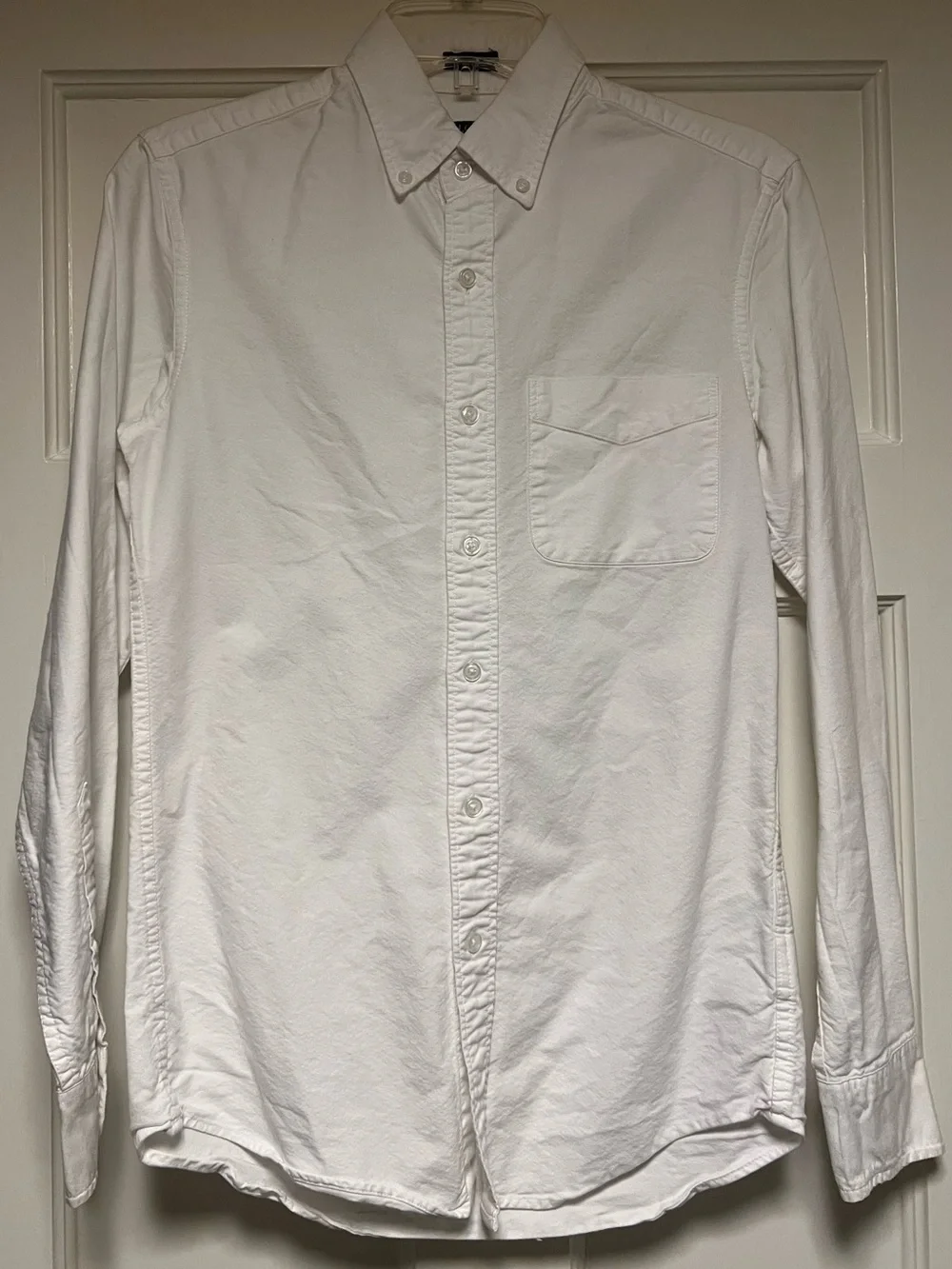 J. Crew White Button-Down Oxford Shirt men’s x-small (fits boys large-xlarge)